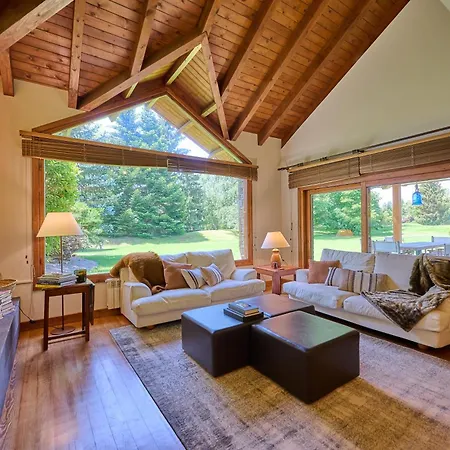 Xalet Del Golf Ferienhaus Puigcerdà